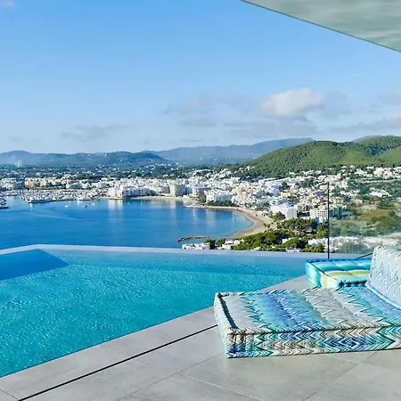 Luxurious Siesta Spain Villa With Private Pool And City Views Βίλα *
