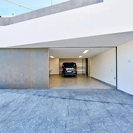 Luxurious Siesta Spain Villa With Private Pool And City Views Βίλα